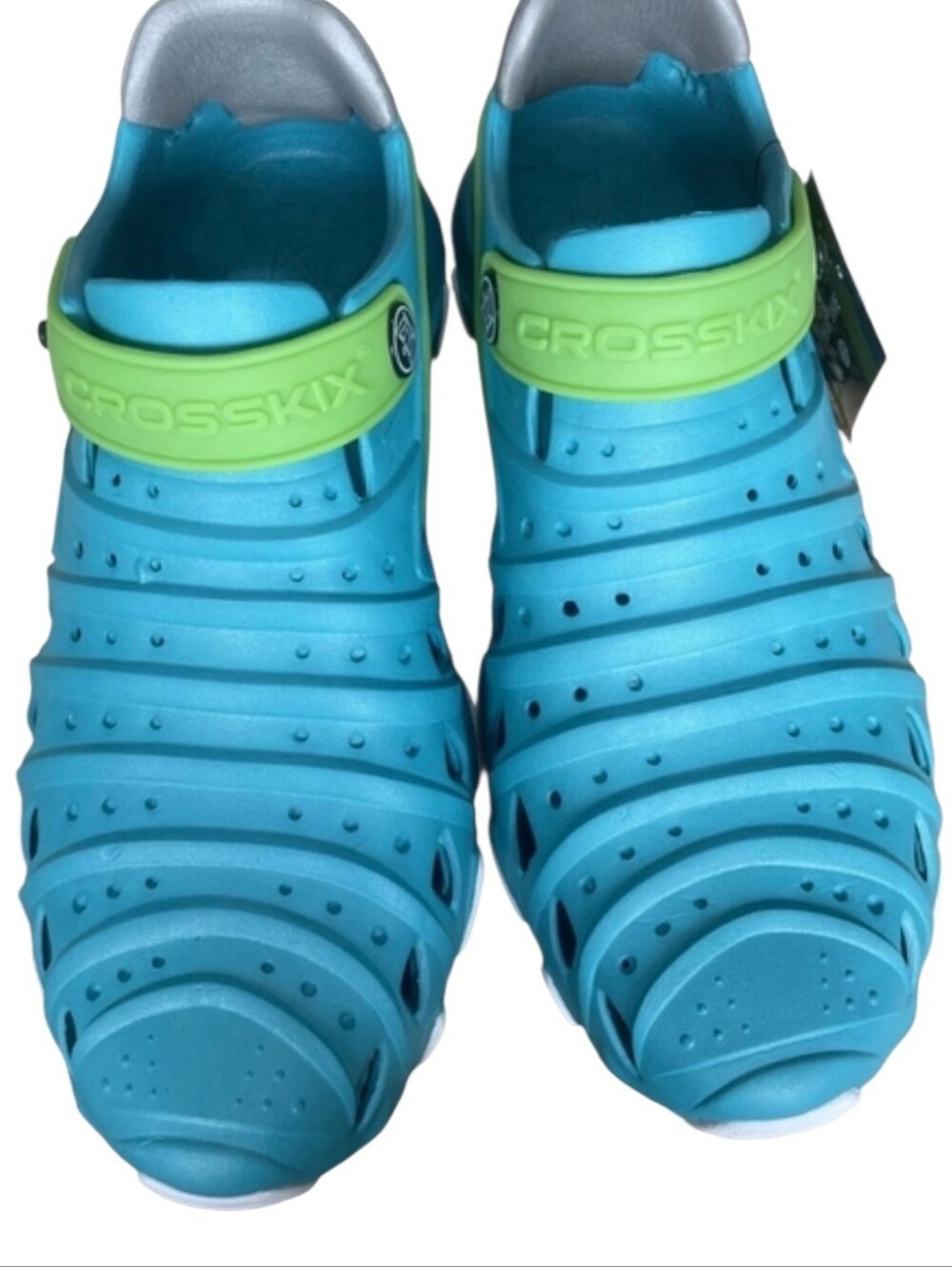 NWT Crosskix Men’s Size 8 The Every Wear Shoe Lightweight Blue/Green